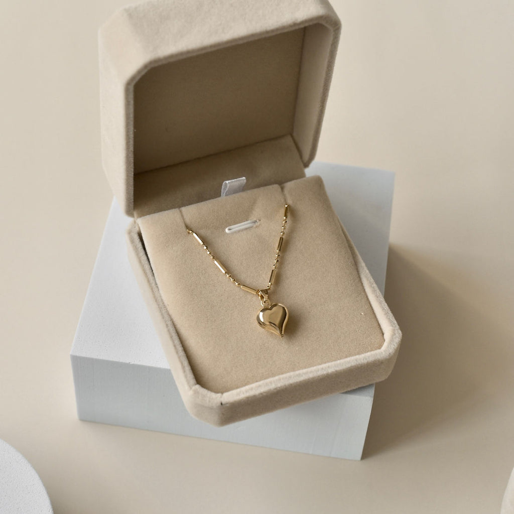 The Romeo Necklace